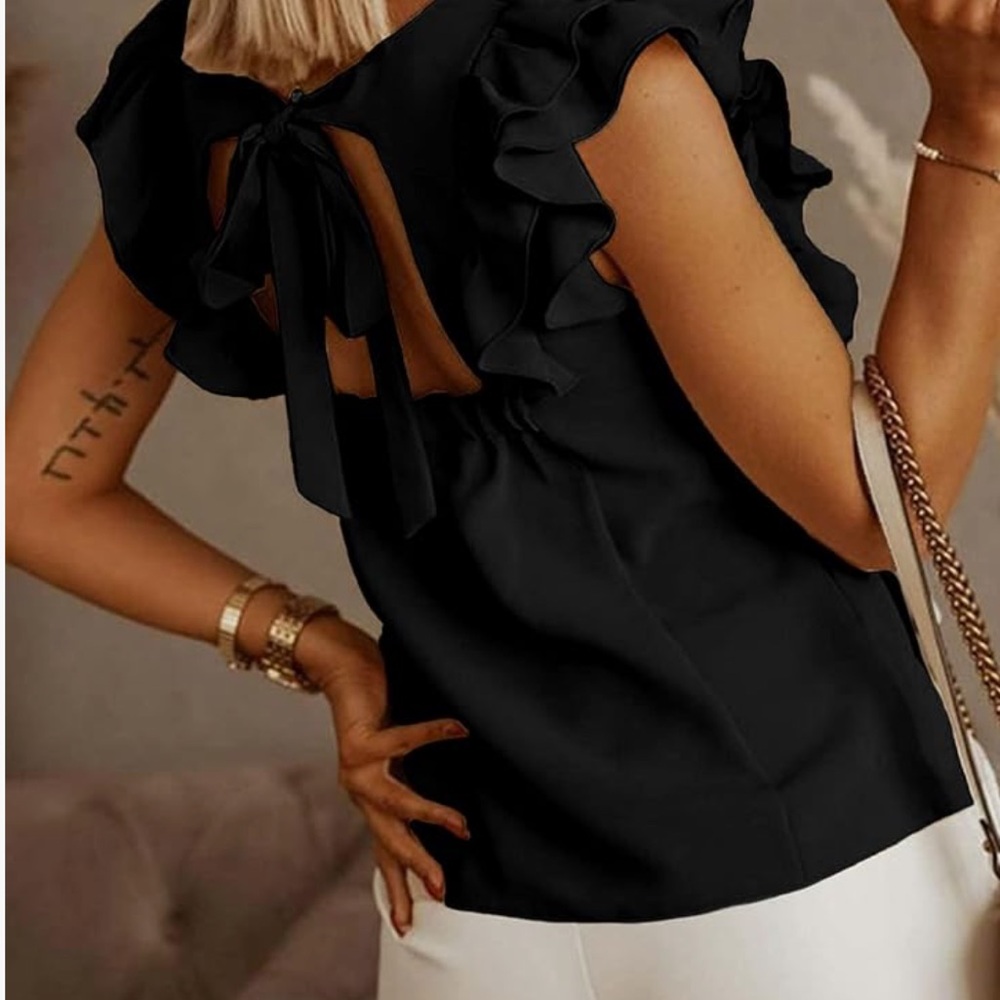 NWT - Anova Tie Back Blouse 🖤 - Picture 2 of 5